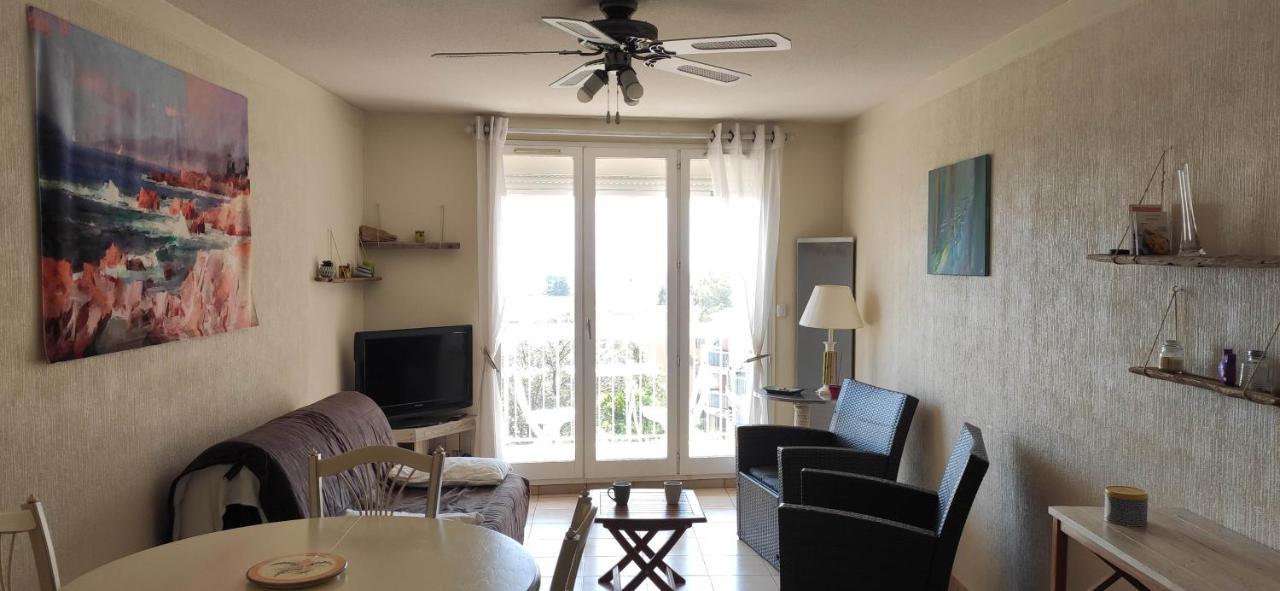 Appartement Lumineux Vue Mer Fréjus Buitenkant foto