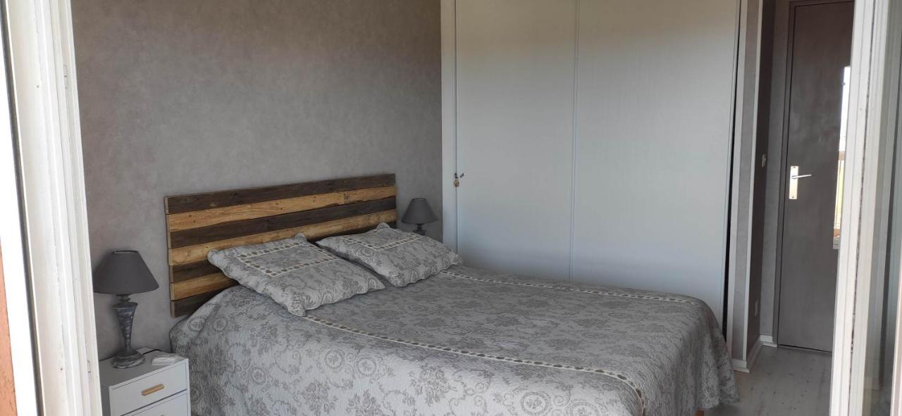 Appartement Lumineux Vue Mer Fréjus Buitenkant foto