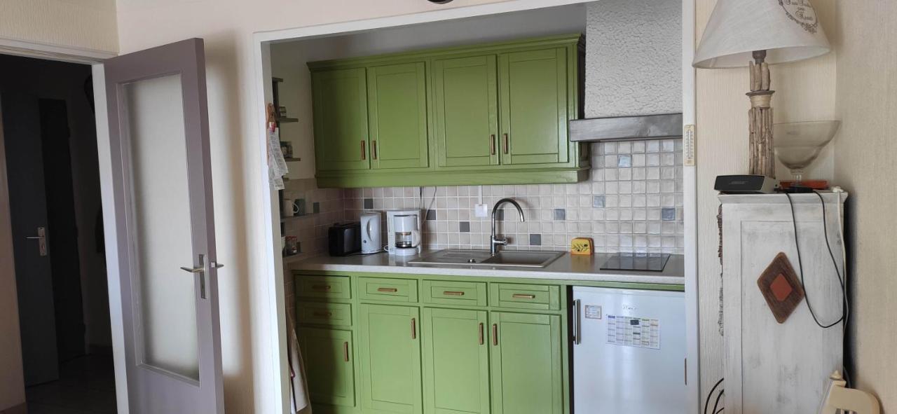 Appartement Lumineux Vue Mer Fréjus Buitenkant foto